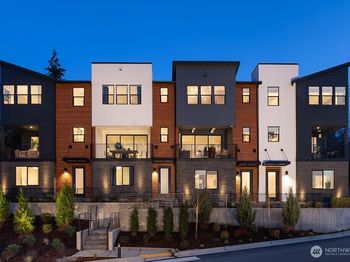 10824 (HS 79) 120TH Lane NE