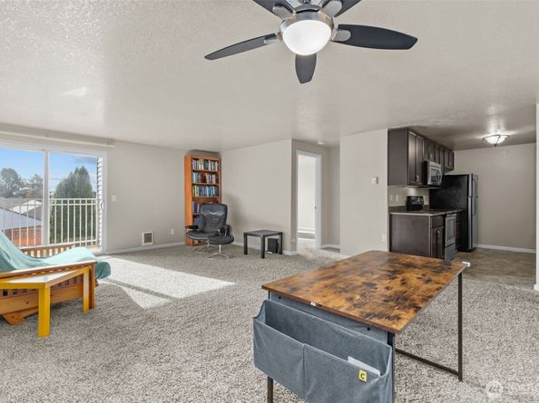 9815 Holly Drive A208, Everett WA 98204