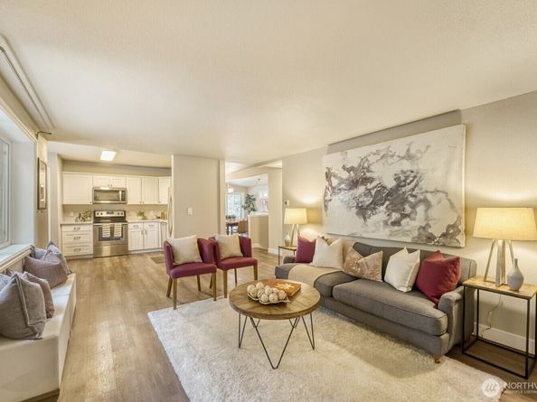 12830 37th Avenue S, Tukwila WA 98168