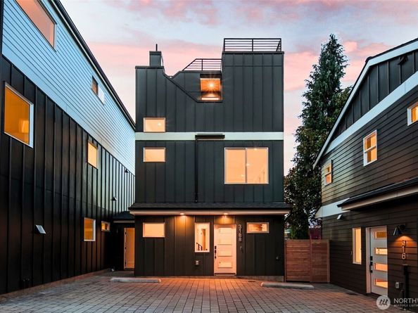 318 B N 84th Street, Seattle WA 98103