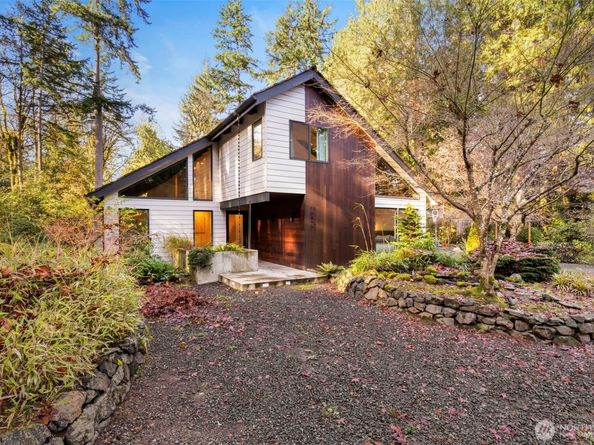 16455 Agate Point Road NE, Bainbridge Island WA 98110