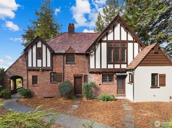 16349 Maplewild Avenue SW