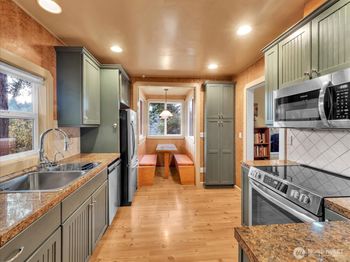 10314 20th Avenue NE