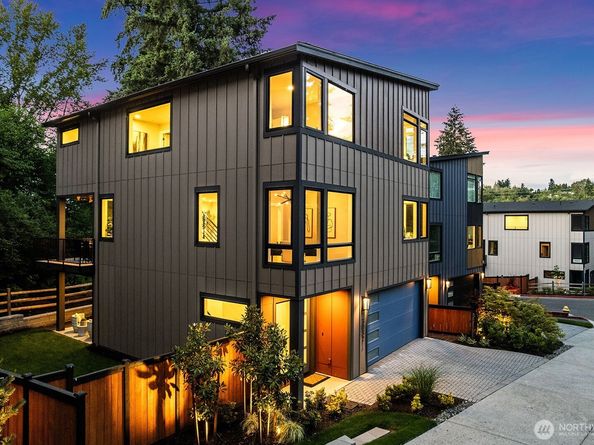 13032 SE 19th Court, Bellevue WA 98005
