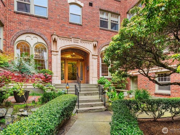 124 Warren Avenue N 302, Seattle WA 98109