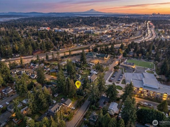 104 NE 120th Street, Seattle WA 98125