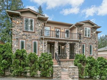 18634 92nd Avenue NE