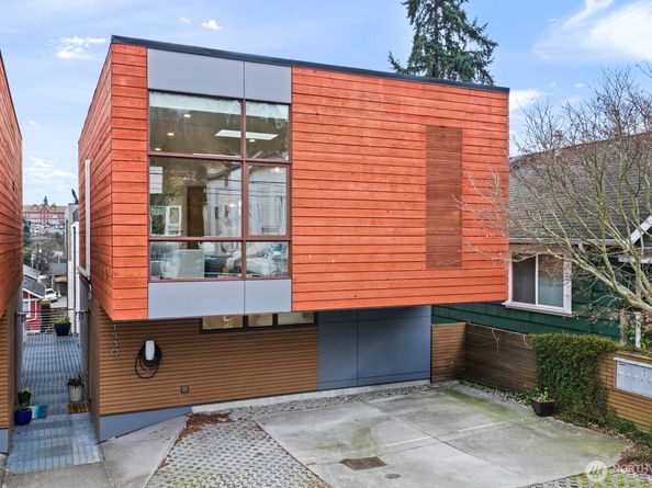 1530 18th Avenue S, Seattle WA 98144