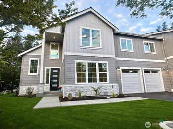 9207 NE 175th Street