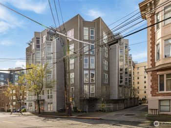 103 Bellevue Avenue E