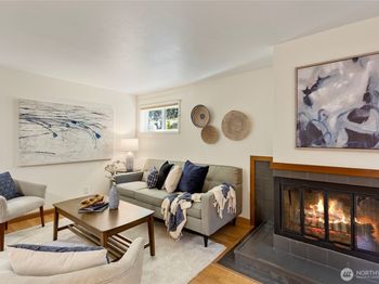 2626 E Madison Street