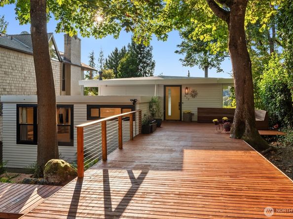 617 33rd Avenue E, Seattle WA 98112