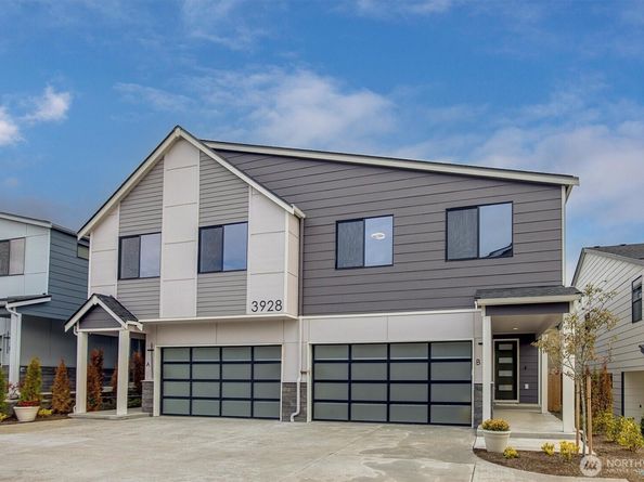 3928 214th Place SE B, Bothell WA 98021