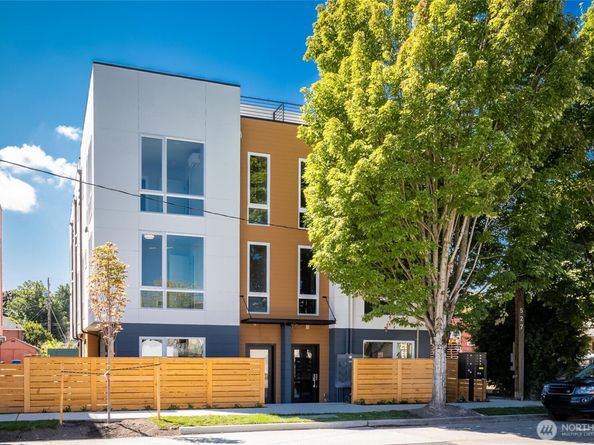 527 S Cloverdale Street D, Seattle WA 98108
