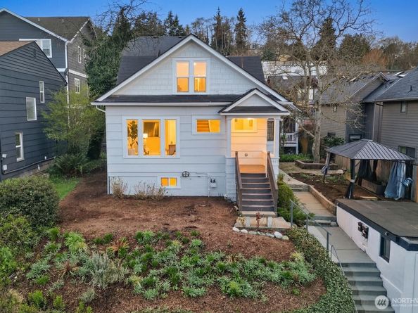 3443 21st Avenue W, Seattle WA 98199