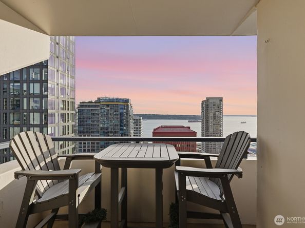 2100 3rd Avenue 2601, Seattle WA 98121