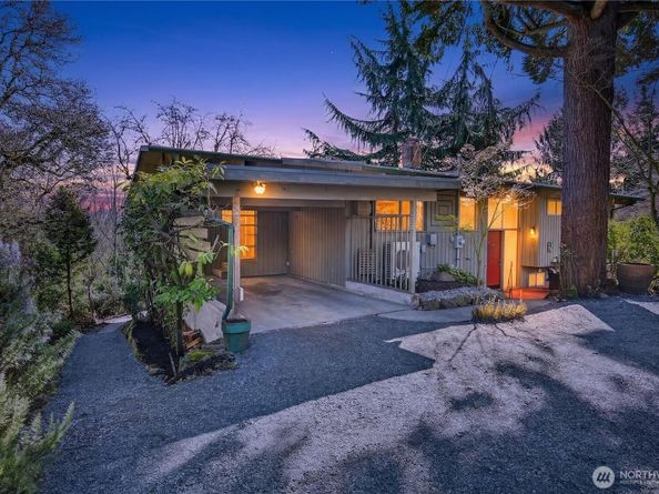 3921 25th Avenue S, Seattle WA 98108