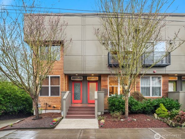 1139 Bradner Place S, Seattle WA 98144