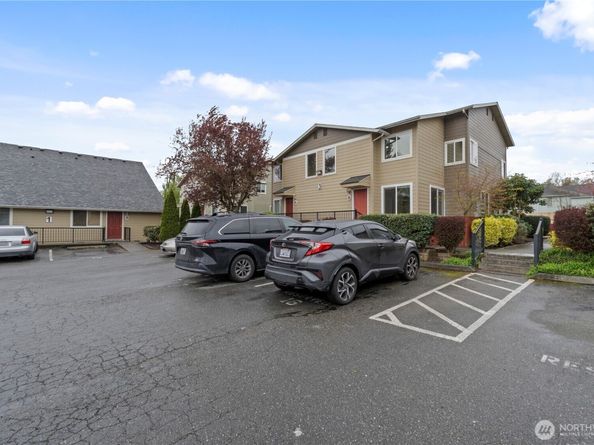 2902 13th Street 3B, Everett WA 98201