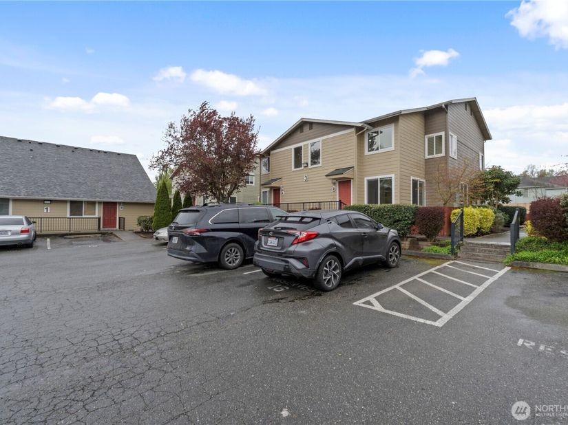 2902 13th Street 3B, Everett WA 98201