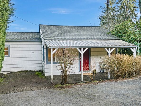 19028 15th Avenue NE, Shoreline WA 98155