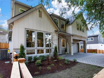 8722 128th Avenue NE