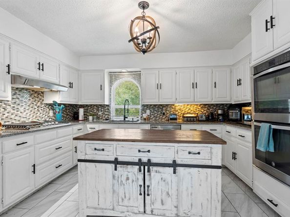 1426  Northridge Drive , Carrollton Texas 75006