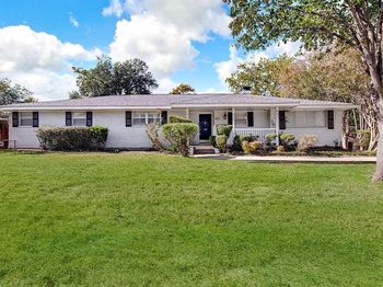 1820  Ridgmar Boulevard 