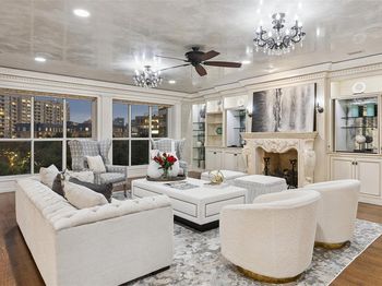3401  Lee Parkway 
