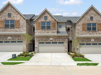 4631  Hawks Trail 