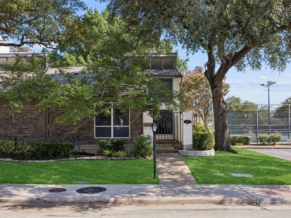 9149  Emberglow Lane , Dallas Texas 75243