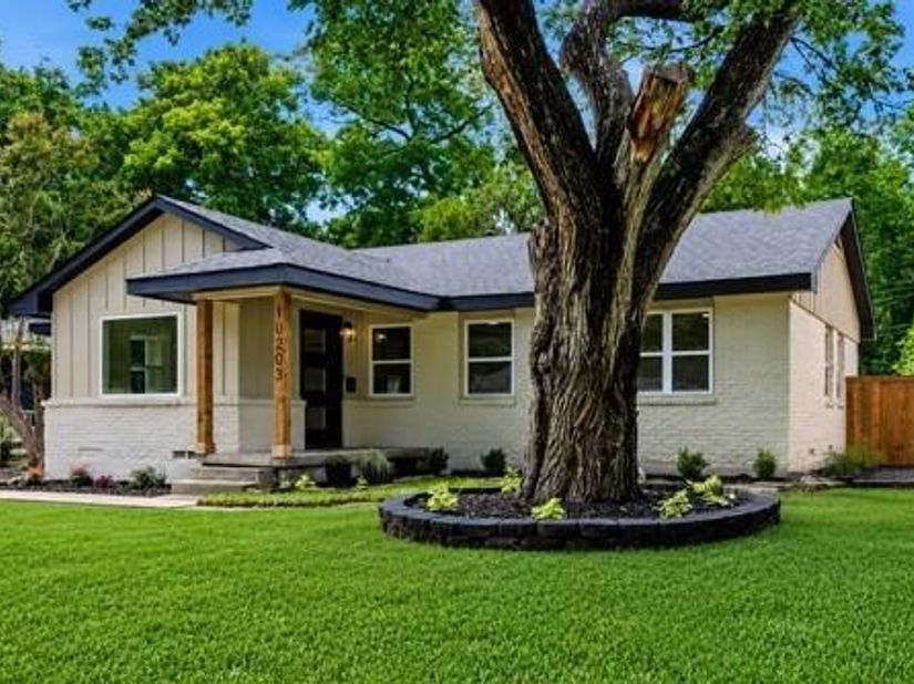 10203  Estacado Drive , Dallas Texas 75228
