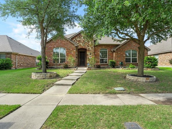 7510  Handen Drive , Rowlett Texas 75089