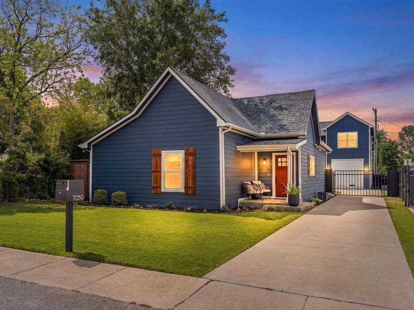 7059  Ash Street , Frisco Texas 75034