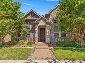 1035  Lone Ivory Trail 