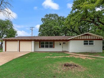 6401  Normandy Road 