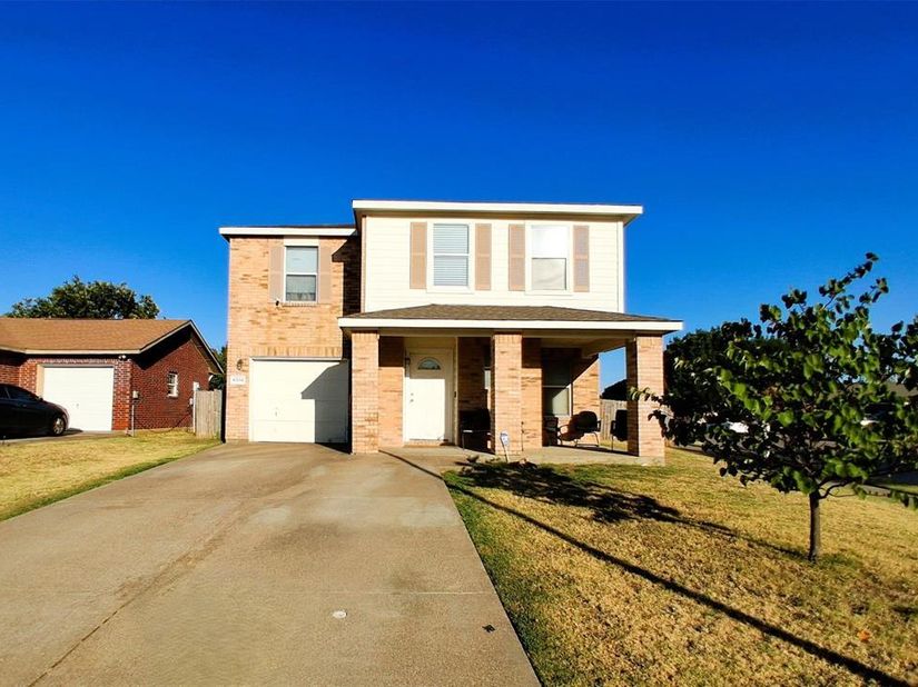 4014  China Elm Drive , Dallas Texas 75212