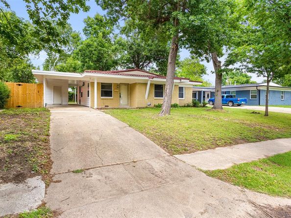 1513  Park Place , Irving Texas 75061