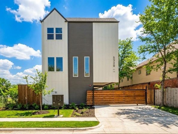 5320  Reiger Avenue  104, Dallas Texas 75214