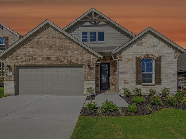 824  Elmstead Drive , Fort Worth Texas 76108