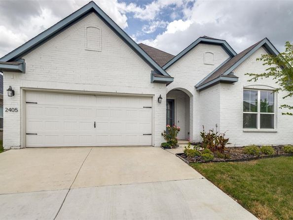 2405  Donella Drive , Denton Texas 76207