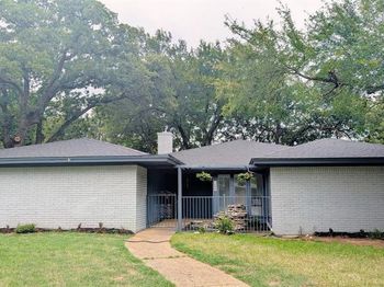 1756  Cynthia Lane 