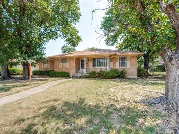 5842 N Jim Miller Road 