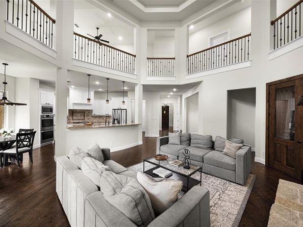 5623  Matalee Avenue , Dallas Texas 75206