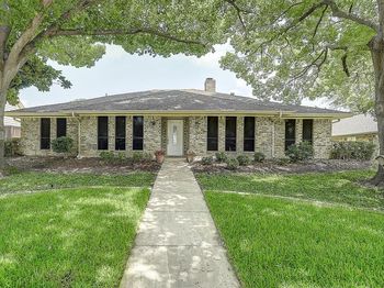 2225  Stone Creek Drive 