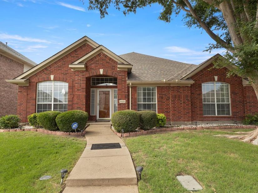 5025  Vineyard Lane , McKinney Texas 75070