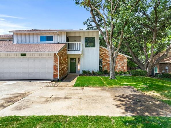 1707  Marsh Lane , Carrollton Texas 75006