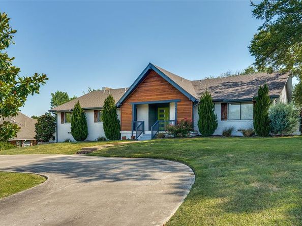 2910 S Country Club Road , Garland Texas 75043