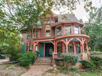 713 N Carroll Avenue 