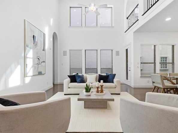 228  Skystone Drive , Irving Texas 75038